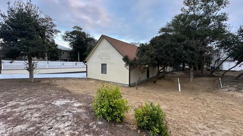 A home in Emerald Isle