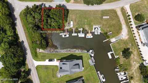 Tiny photo for 14 Mallard Drive, Hampstead, NC 28443 (MLS # 100527899)