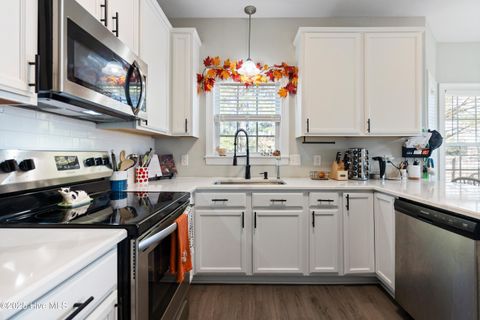 Tiny photo for 600 Brunswick Drive, Jacksonville, NC 28546 (MLS # 100539987)