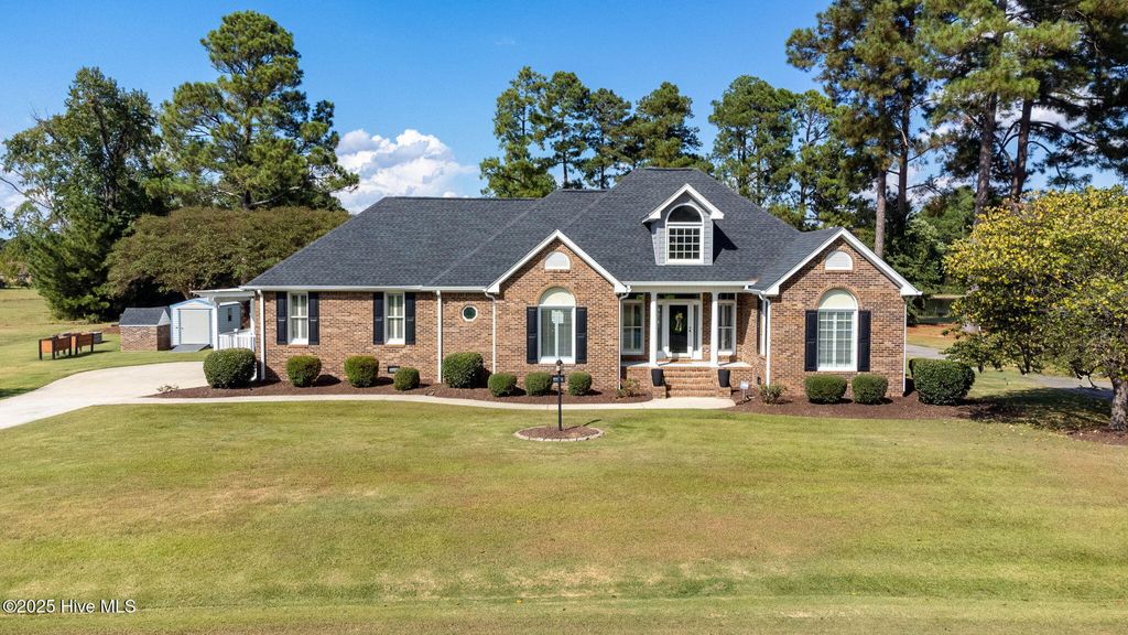 Photo of 2198 Bill Hooks Road, Whiteville, NC 28472 (MLS # 100533905)