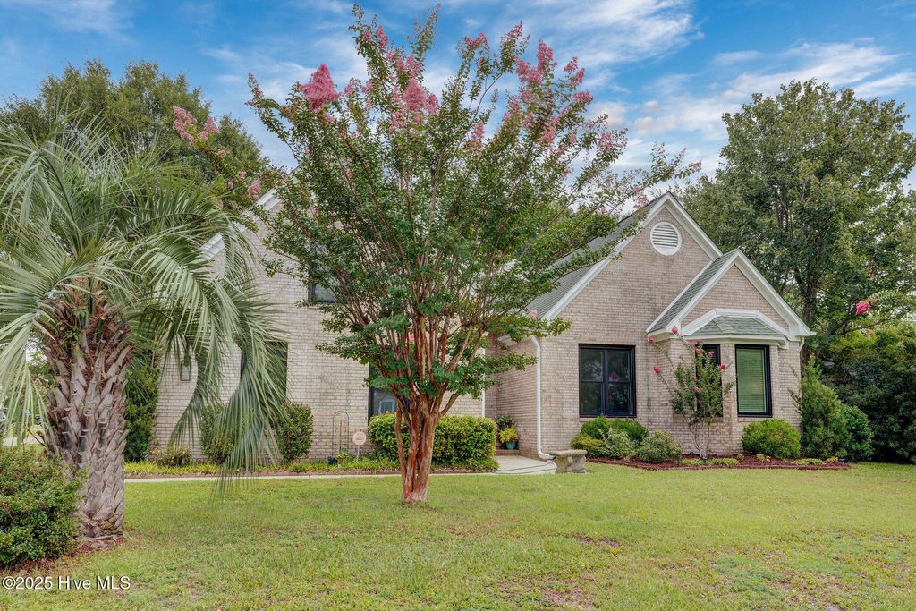 Photo of 531 Commons Way, Wilmington, NC 28409 (MLS # 100520874)