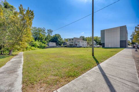 Tiny photo for 812 N 4th Street, Wilmington, NC 28401 (MLS # 100524258)