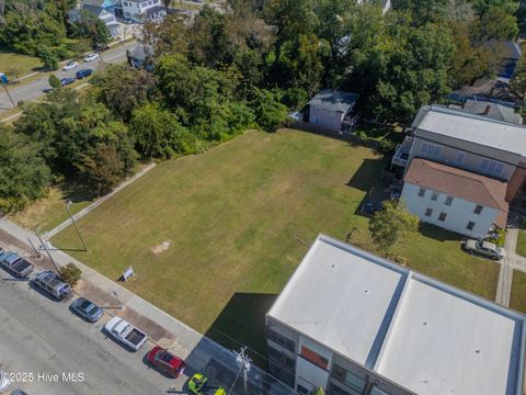 Tiny photo for 812 N 4th Street, Wilmington, NC 28401 (MLS # 100524258)