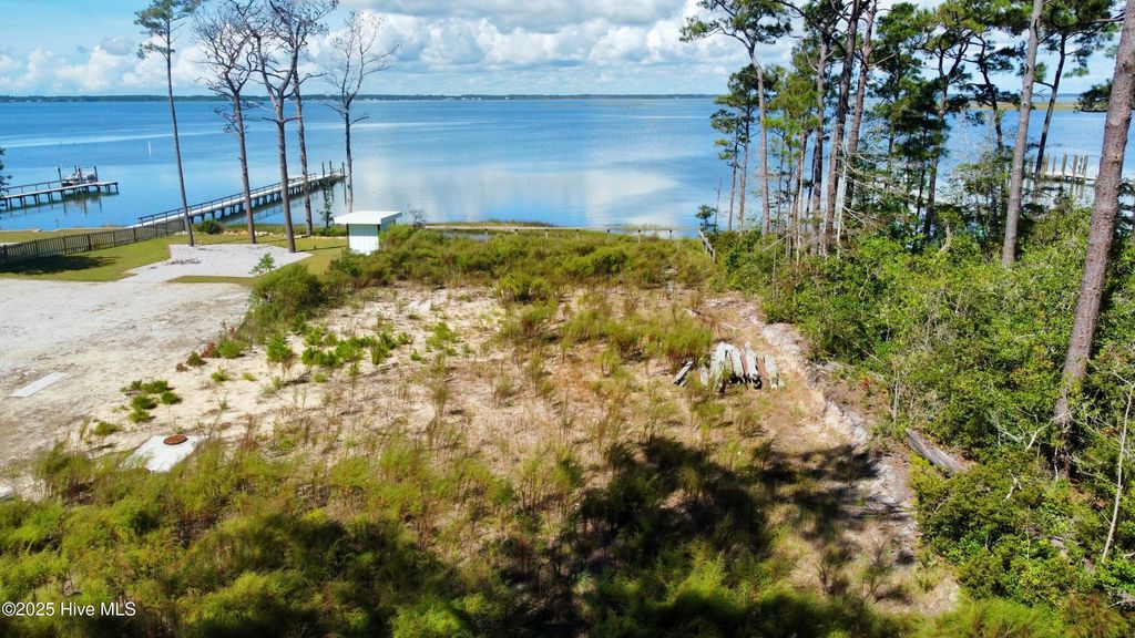 Photo of 980 Crow Hill Road, Beaufort, NC 28516 (MLS # 100532764)