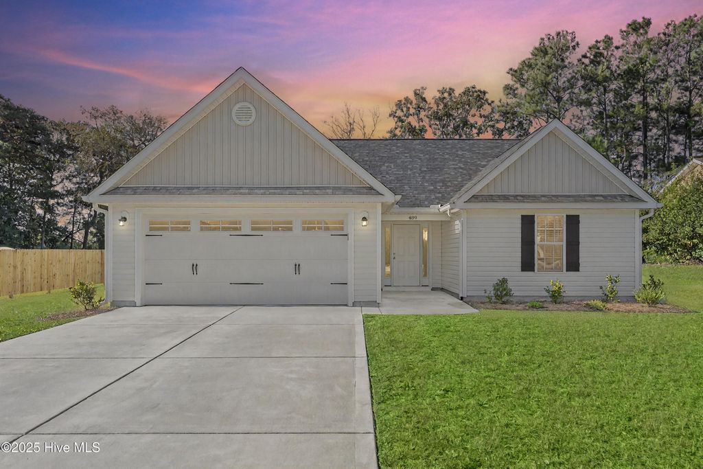 Photo of 489 Lancaster Woods Drive SW, Supply, NC 28462 (MLS # 100536721)