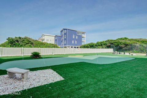 A home in North Topsail Beach