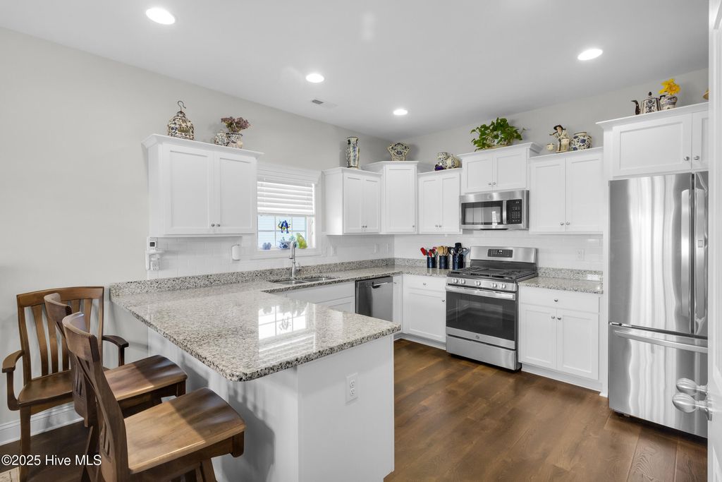 Photo of 2014 Flounder Run, New Bern, NC 28562 (MLS # 100537221)