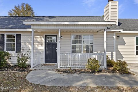 A home in Hubert