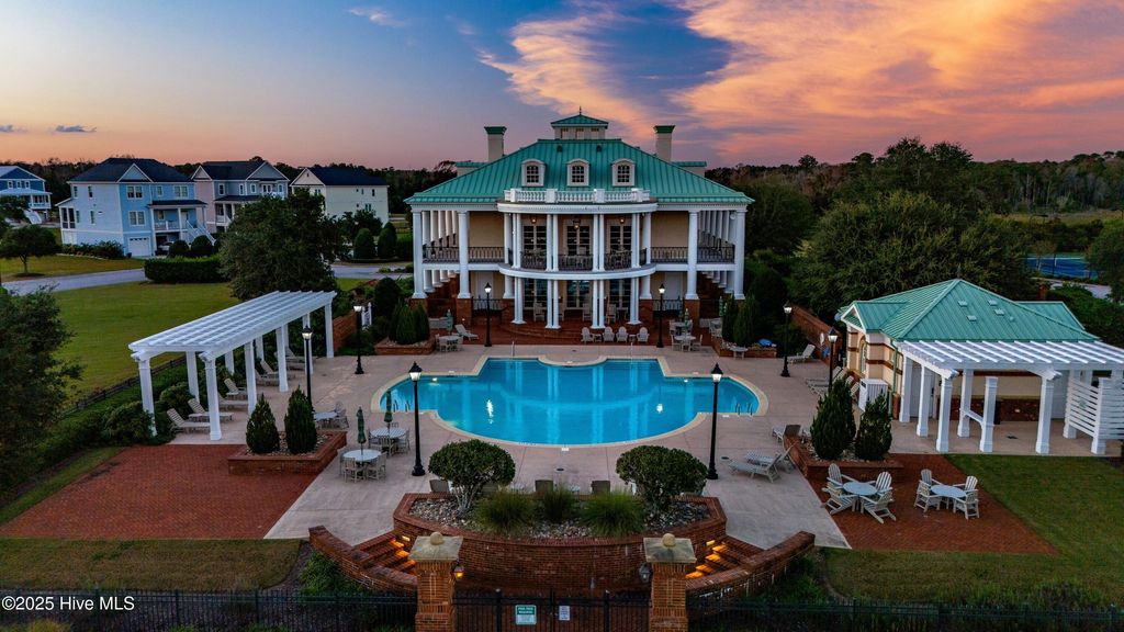 Photo of 544 Cannonsgate Drive, Newport, NC 28570 (MLS # 100486890)