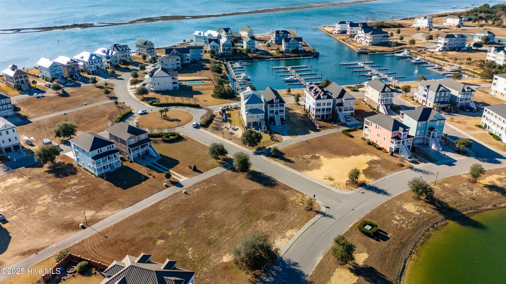 Photo of 544 Cannonsgate Drive, Newport, NC 28570 (MLS # 100486890)