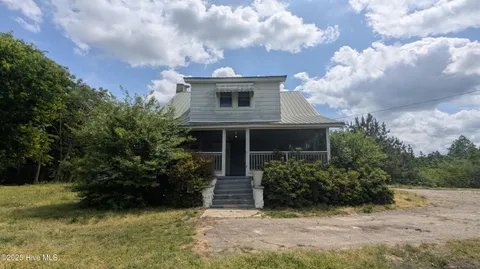 MLS: 100507388