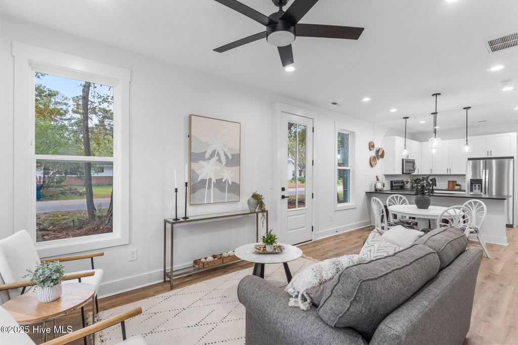 Photo of 4211 Spirea Drive #D, Wilmington, NC 28403 (MLS # 100532730)