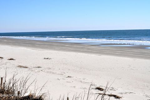 A home in Ocean Isle Beach