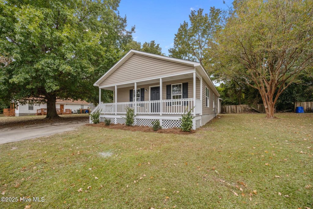 Photo of 1906 S Greene Street, Greenville, NC 27834 (MLS # 100535463)