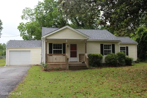 208 Charles Street, Havelock, NC 28532 - #: 100507134