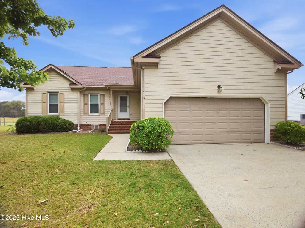 Photo of 216 Ryan Way, Goldsboro, NC 27534 (MLS # 100542838)