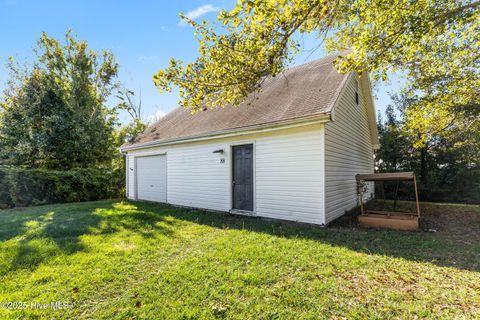 Tiny photo for 305 Paddock Place, Jacksonville, NC 28546 (MLS # 100540044)