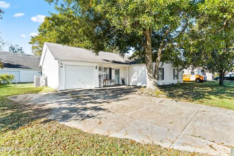 Tiny photo for 305 Paddock Place, Jacksonville, NC 28546 (MLS # 100540044)