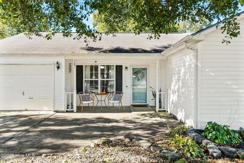 Tiny photo for 305 Paddock Place, Jacksonville, NC 28546 (MLS # 100540044)