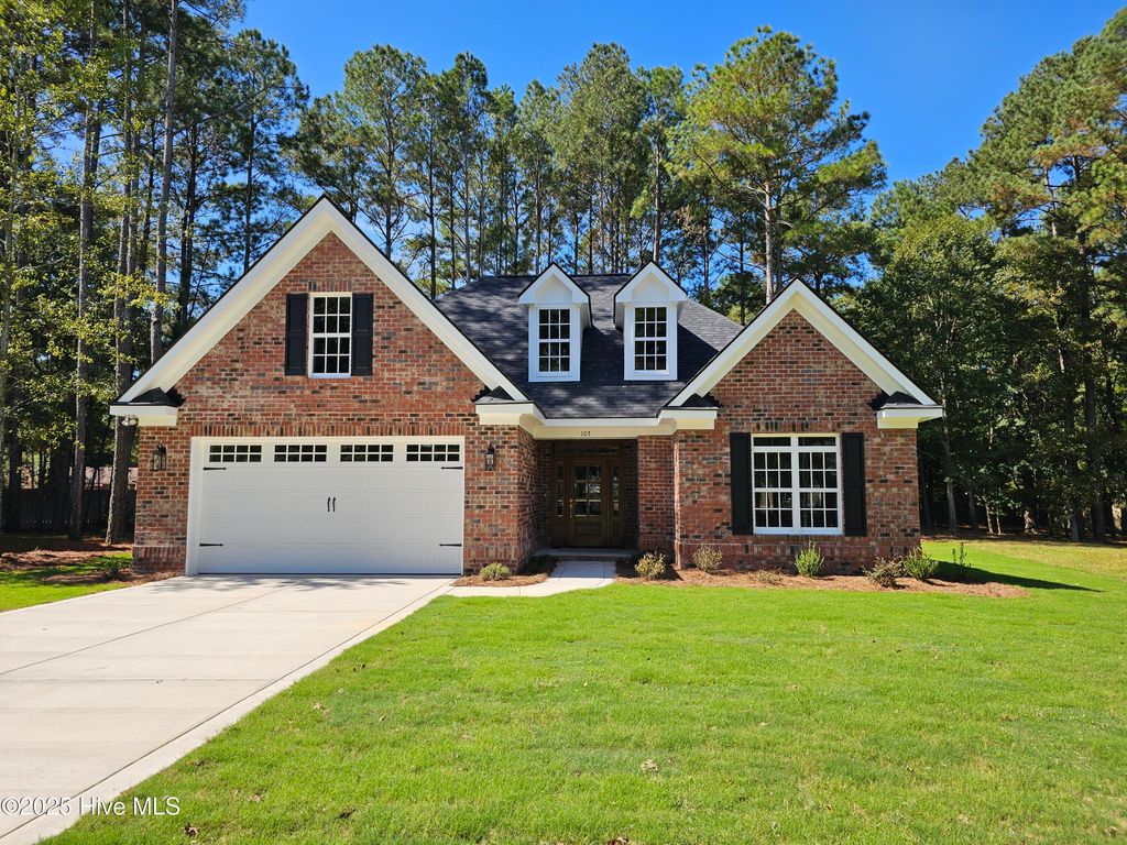 Photo of 107 Village Circle, Clinton, NC 28328 (MLS # 100534661)