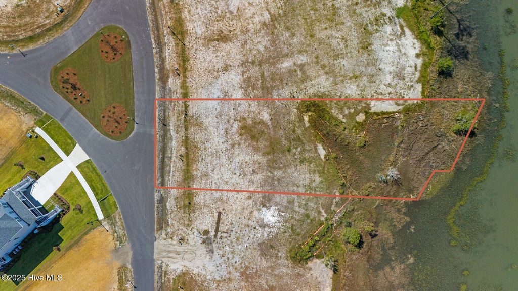 Photo of 529 Freedom Park Road, Beaufort, NC 28516 (MLS # 100536246)