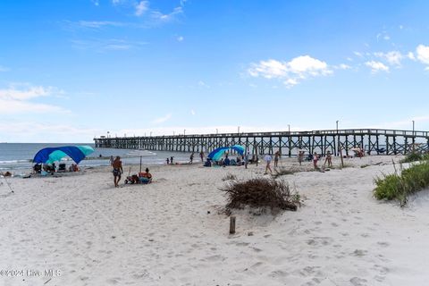 A home in Oak Island