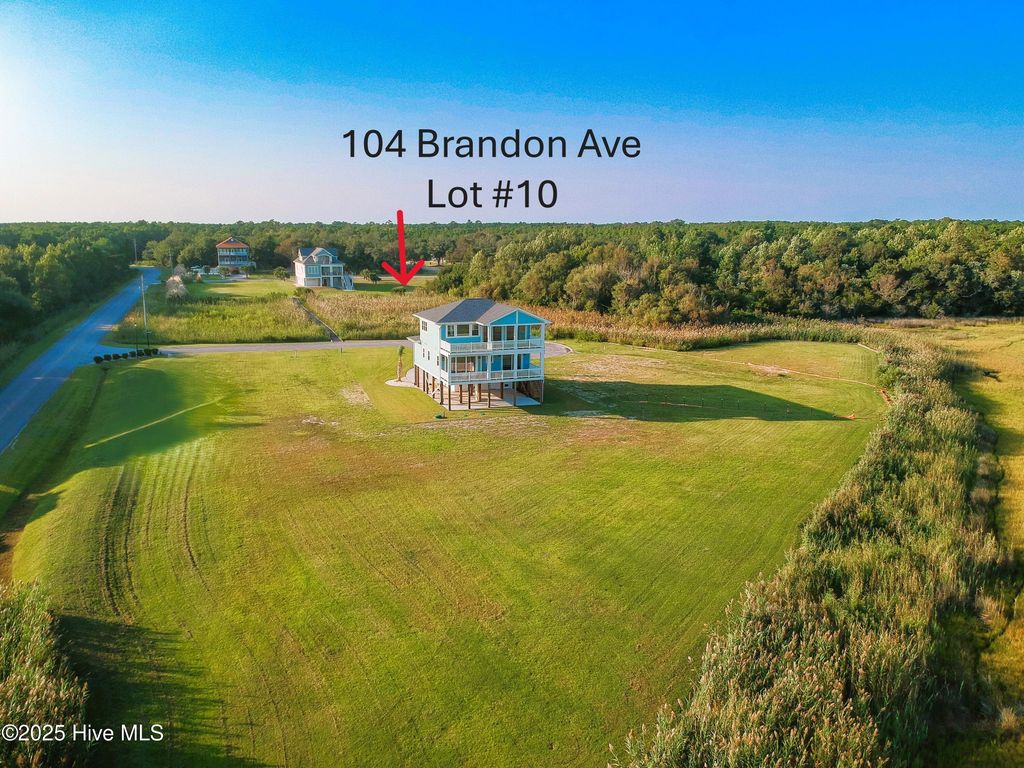 Photo of 104 Brandon Avenue, Hubert, NC 28539 (MLS # 100490759)