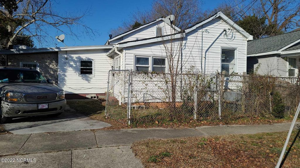 Photo of 1301 Church Street, Wilmington, NC 28401 (MLS # 100535111)