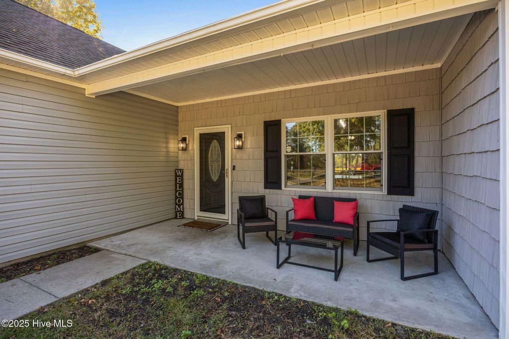 Photo of 1385 Blue Creek Road, Jacksonville, NC 28540 (MLS # 100538028)