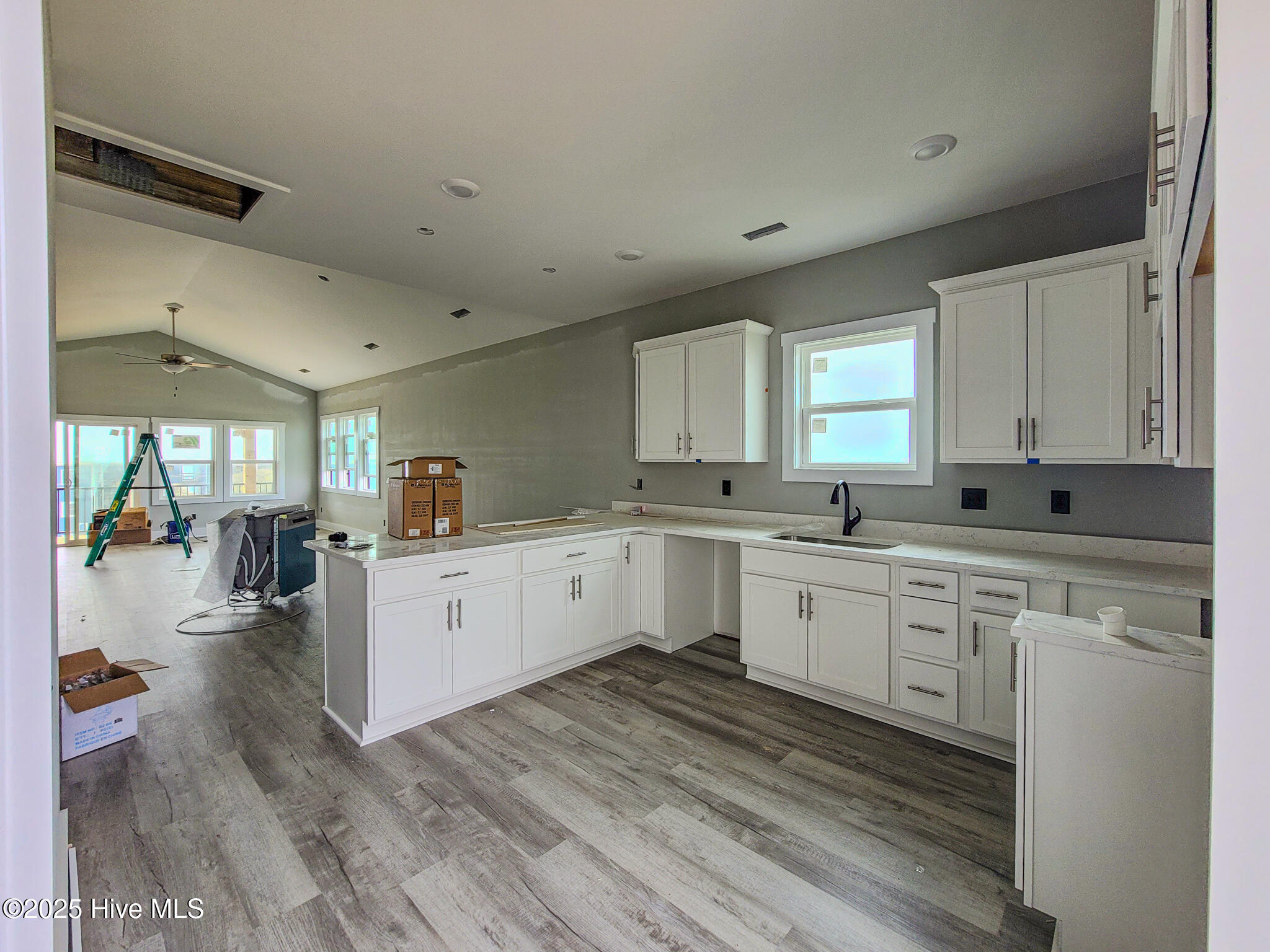 721 N New River Drive A