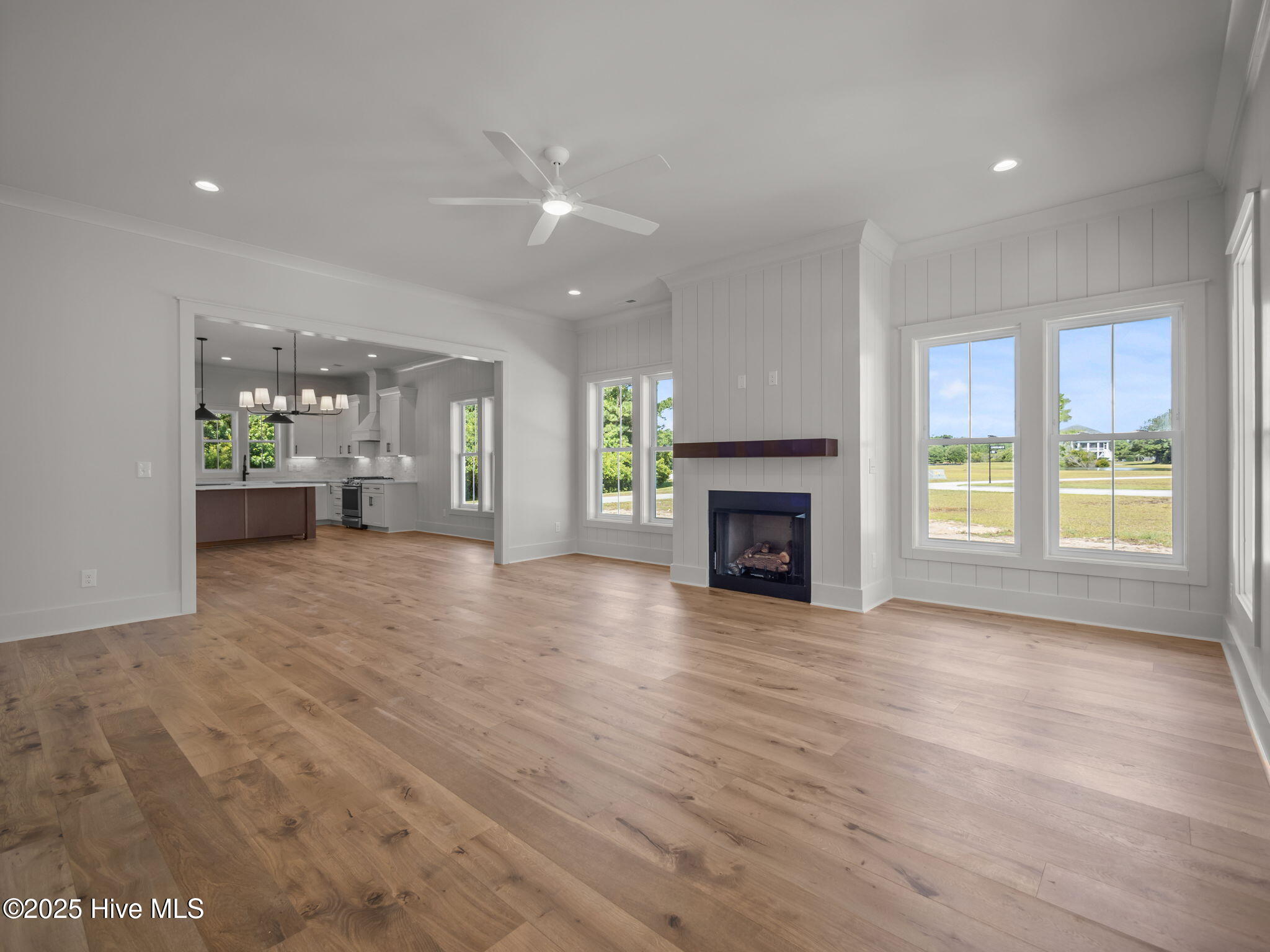 312 Cannonsgate Drive