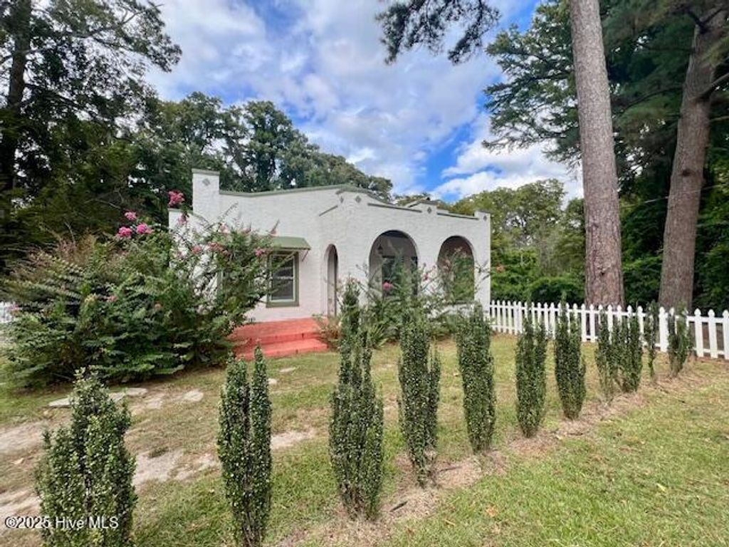 Photo of 220 River Road, Washington, NC 27889 (MLS # 100527138)