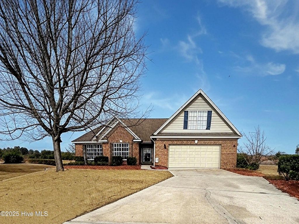 Photo of 100 Scotlands Court, Hampstead, NC 28443 (MLS # 100543526)