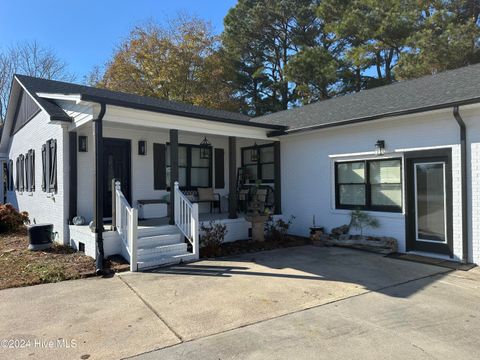 A home in Elizabeth City