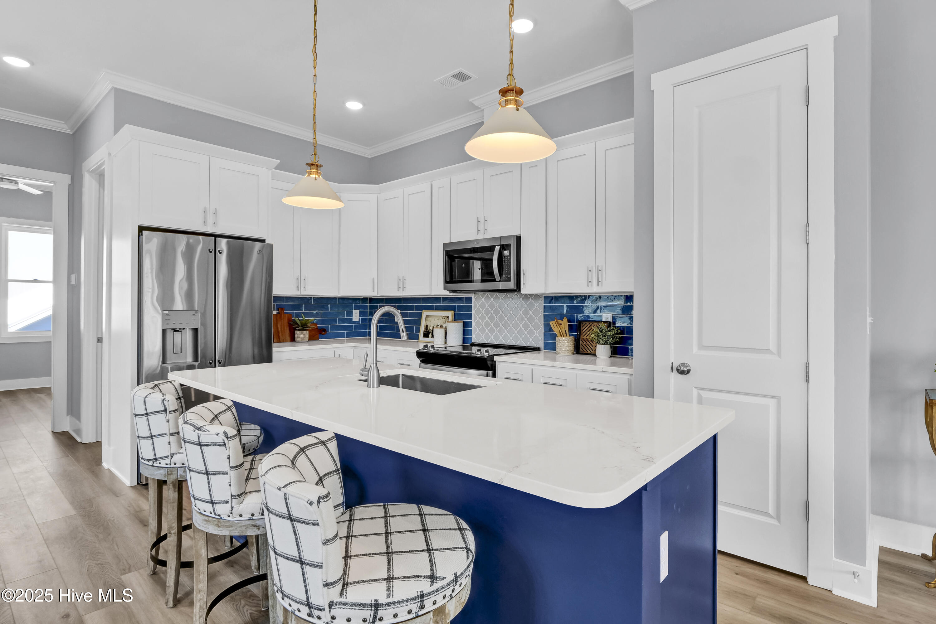 1208 Mackerel Lane 2