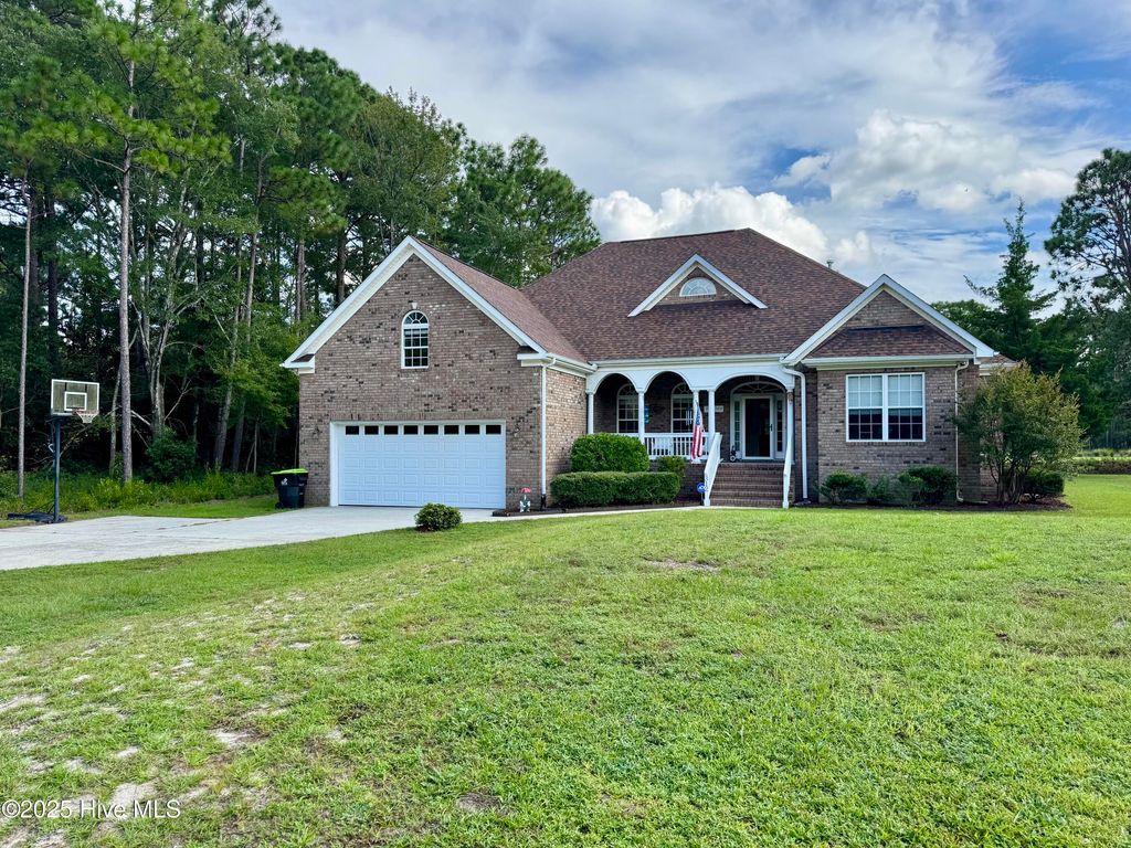 Photo of 312 Fairway Drive, Southport, NC 28461 (MLS # 100524468)