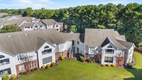 Tiny photo for 4109 Breezewood Drive #Unit 104, Wilmington, NC 28412 (MLS # 100536734)