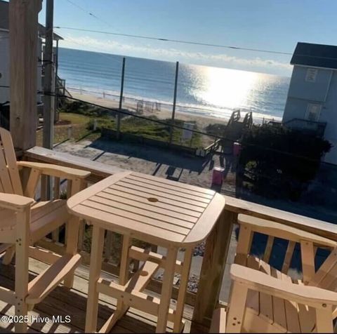 Tiny photo for 621 N Shore Drive #B, Surf City, NC 28445 (MLS # 100534617)