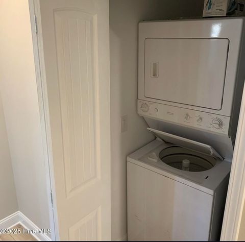Tiny photo for 621 N Shore Drive #B, Surf City, NC 28445 (MLS # 100534617)