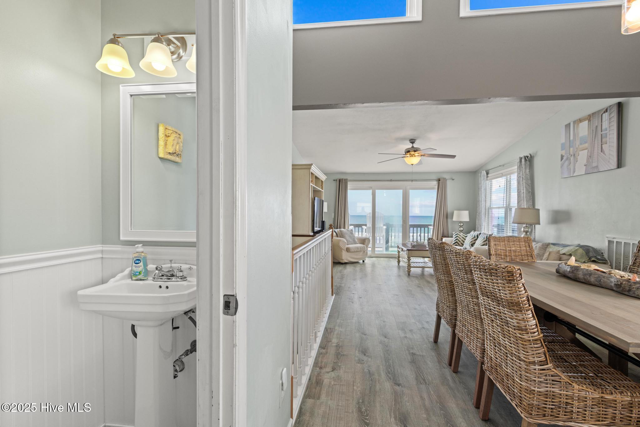 2290 New River Inlet Road 1