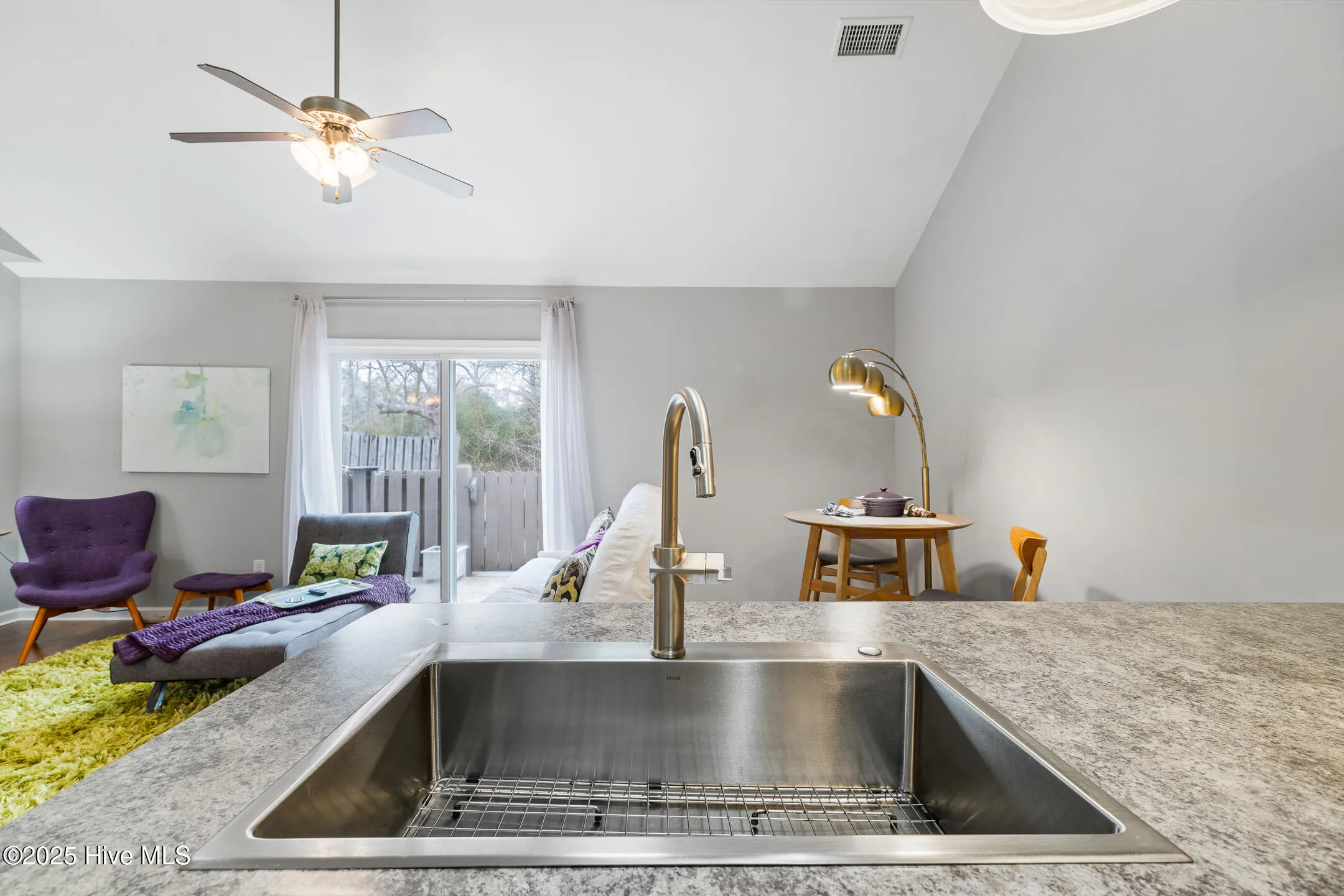 Leland, North Carolina 28451, United States, 3 Bedrooms Bedrooms, ,2 BathroomsBathrooms,Residential,Active,90110