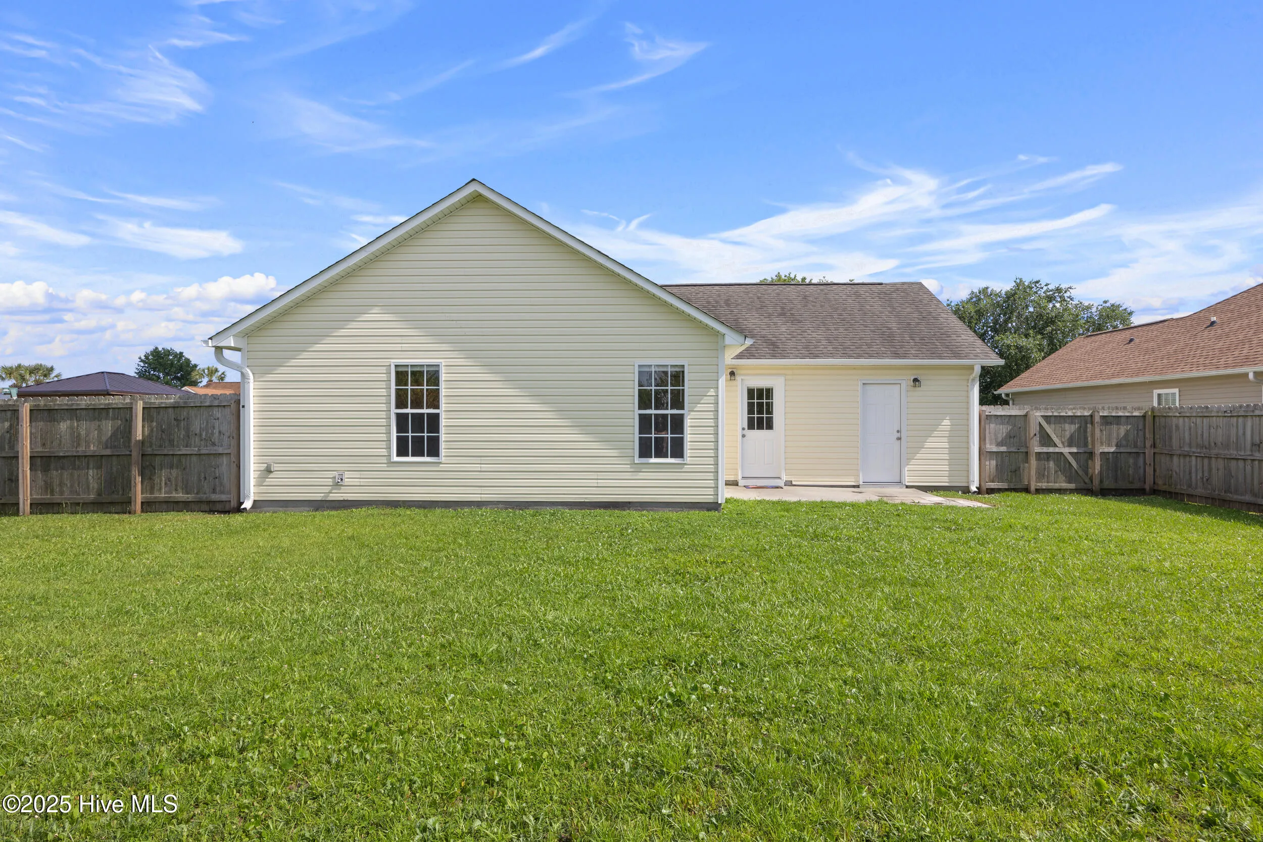 Wilmington, North Carolina 28411, United States, 3 Bedrooms Bedrooms, ,2 BathroomsBathrooms,Residential,Active,159280