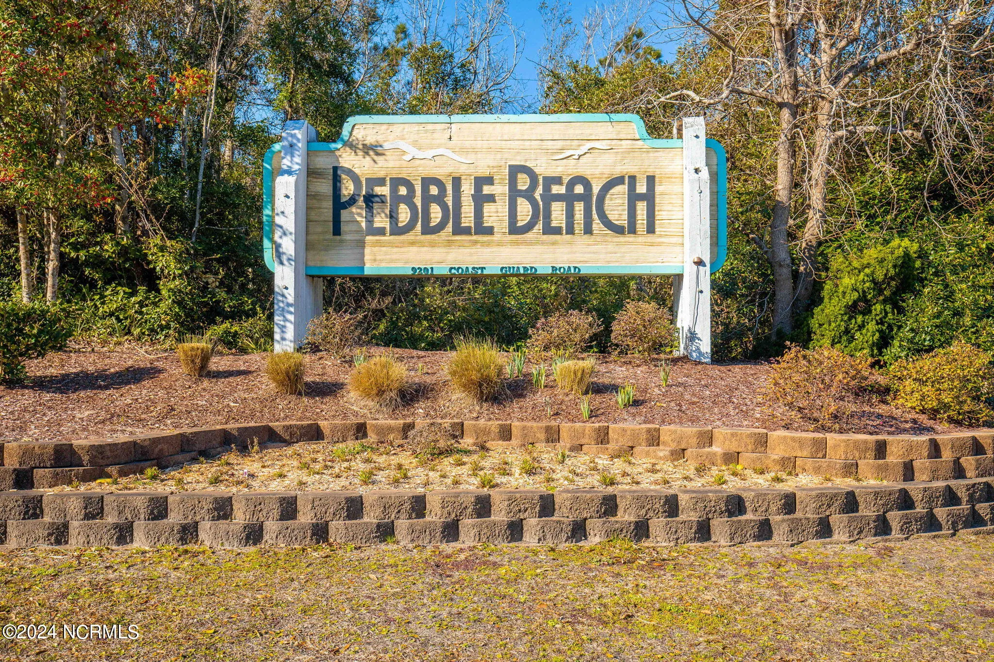 Emerald Isle, North Carolina 28594, United States, 3 Bedrooms Bedrooms, ,2 BathroomsBathrooms,Residential,Pending,45189