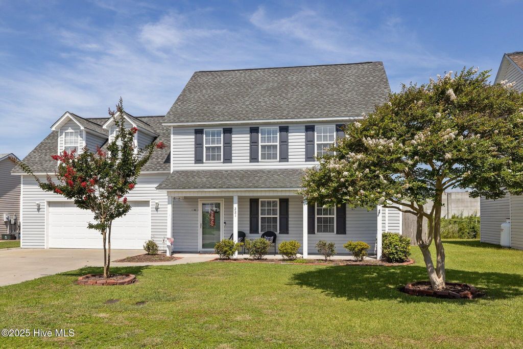 Photo of 221 Rutledge Avenue, Beaufort, NC 28516 (MLS # 100518263)