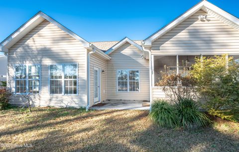 A home in Shallotte