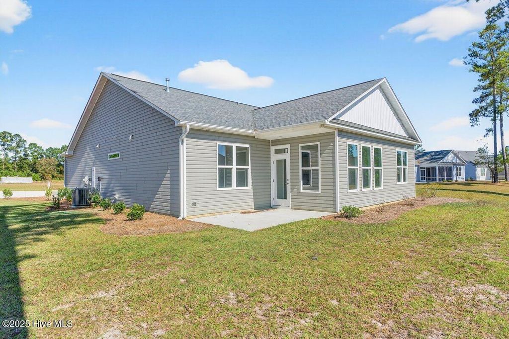 Photo of 3797 Summer Breeze Court NE, Bolivia, NC 28422 (MLS # 100500099)