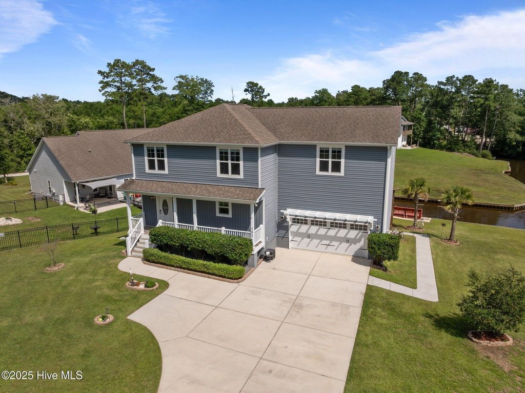 Photo of 101 Lyall Lane, Sneads Ferry, NC 28460 (MLS # 100517734)