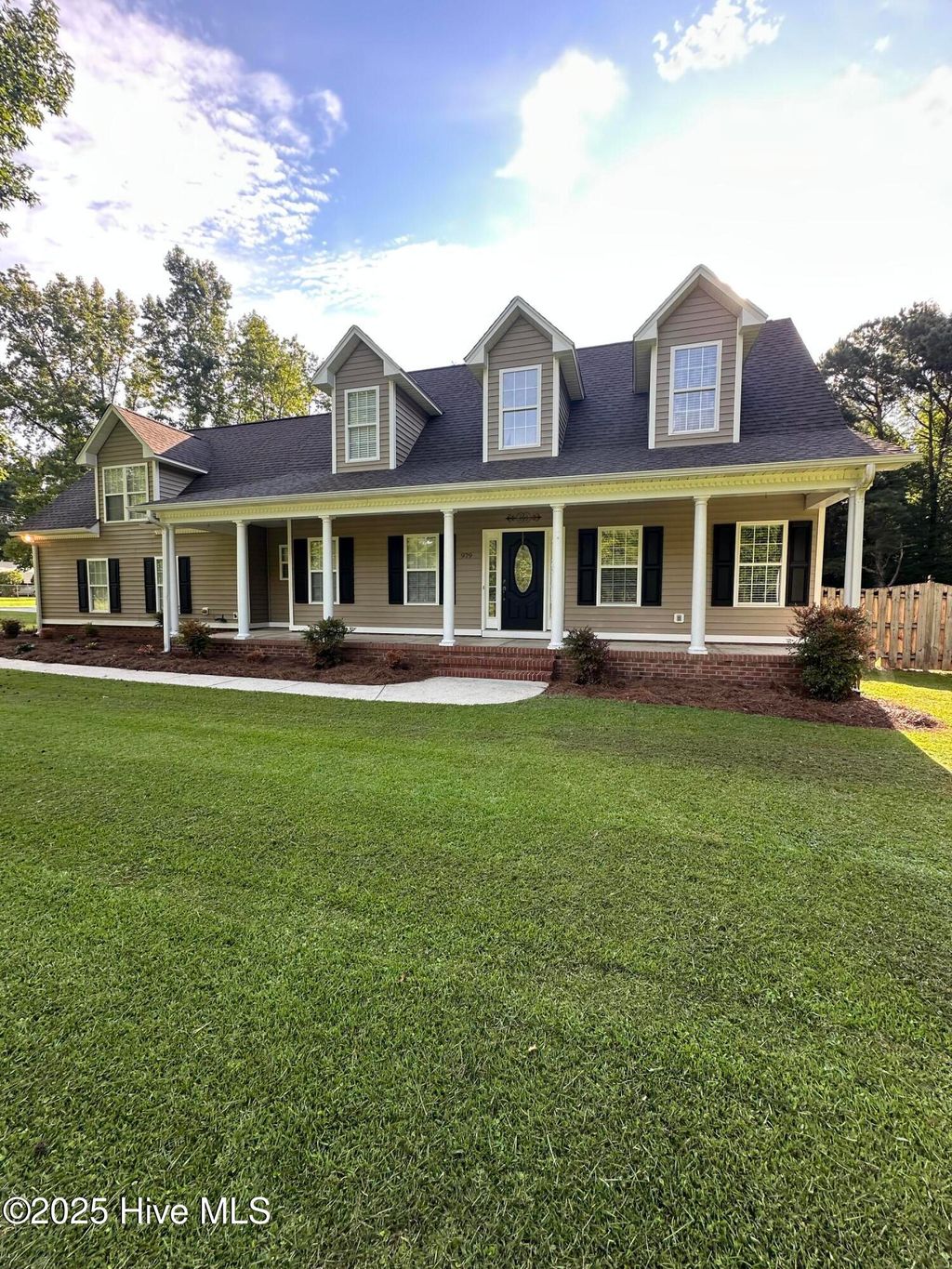 Photo of 979 Cheshire Road, Rocky Point, NC 28457 (MLS # 100524744)