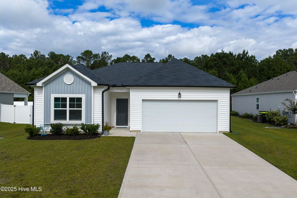 Photo of 1320 Cadbury Castle Drive SE, Bolivia, NC 28422 (MLS # 100535535)