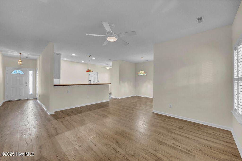 Photo of 1042 Maplechase Drive SE, Leland, NC 28451 (MLS # 100535526)